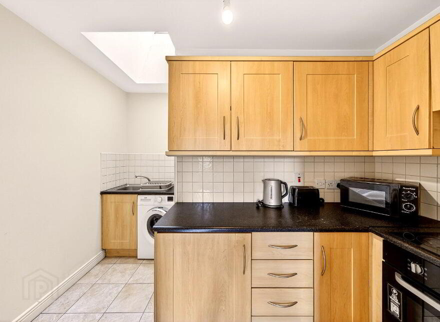 13 The Archways, Bridge Street, Carrick-On-Shannon, N41KC57