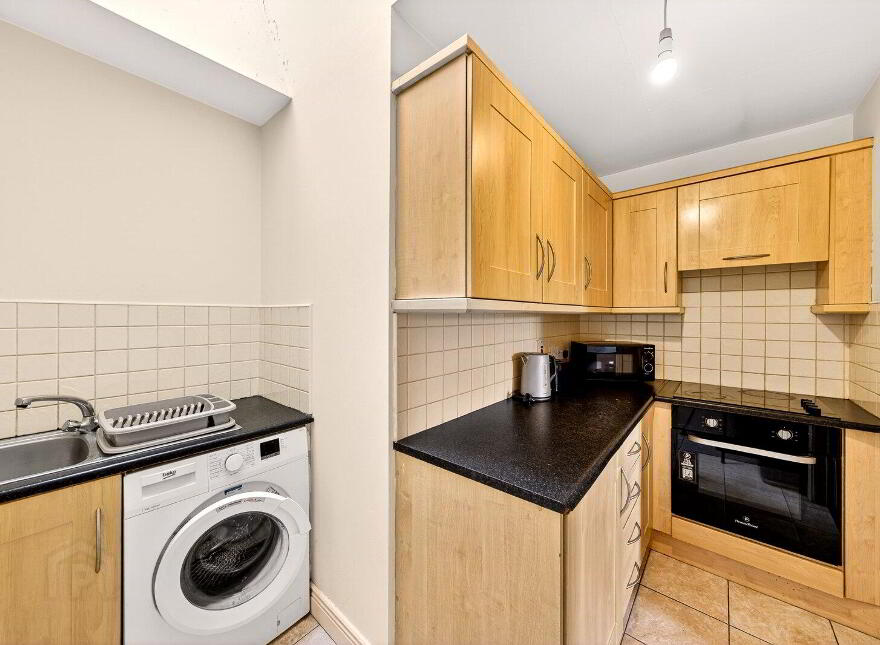13 The Archways, Bridge Street, Carrick-On-Shannon, N41KC57