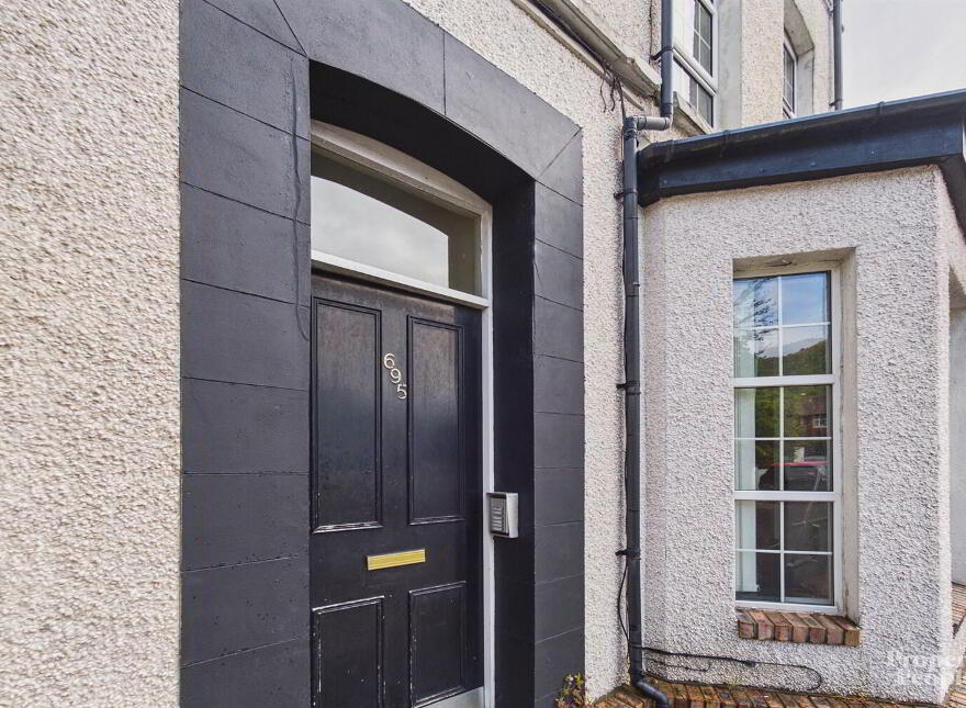 APT 3 - 695 Antrim Road, Belfast, BT15 4EH