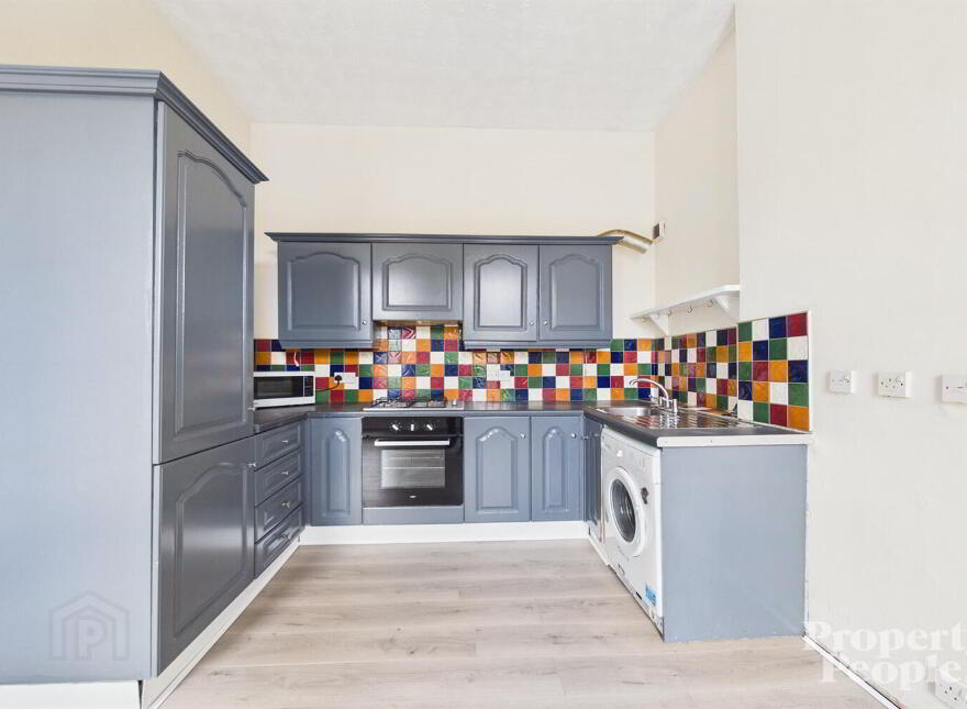APT 3 - 695 Antrim Road, Belfast, BT15 4EH
