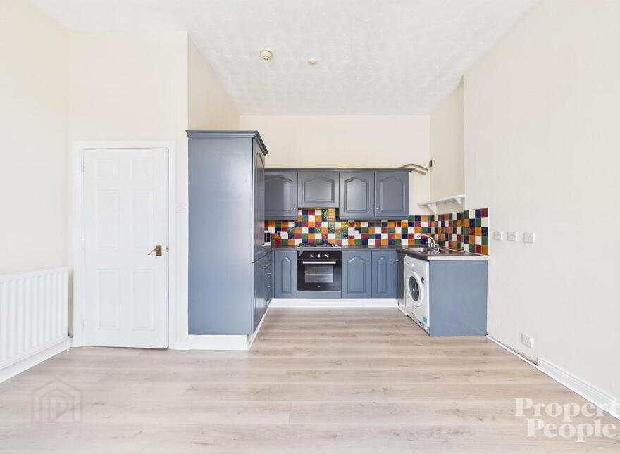 APT 3 - 695 Antrim Road, Belfast, BT15 4EH