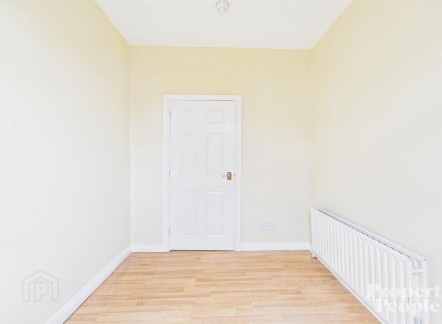 APT 3 - 695 Antrim Road, Belfast, BT15 4EH
