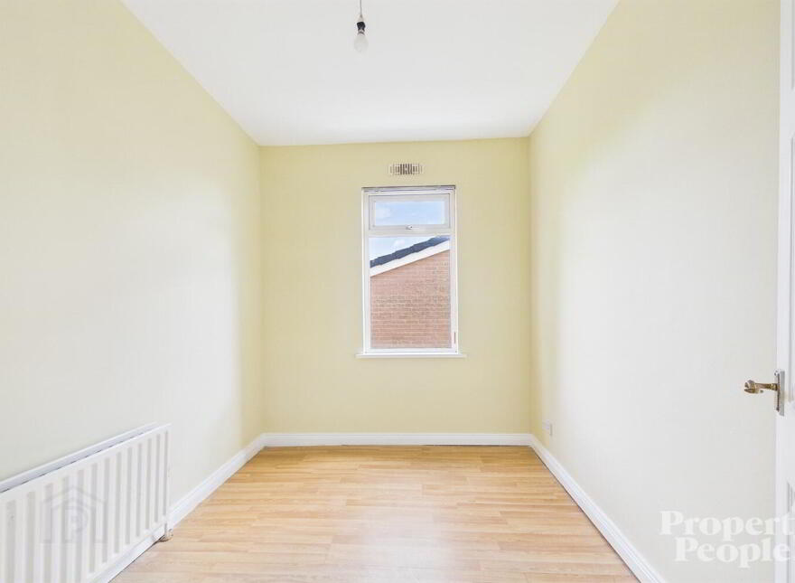 APT 3 - 695 Antrim Road, Belfast, BT15 4EH