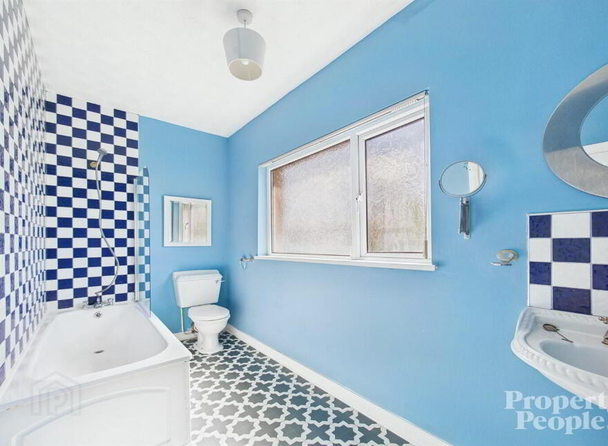 APT 3 - 695 Antrim Road, Belfast, BT15 4EH