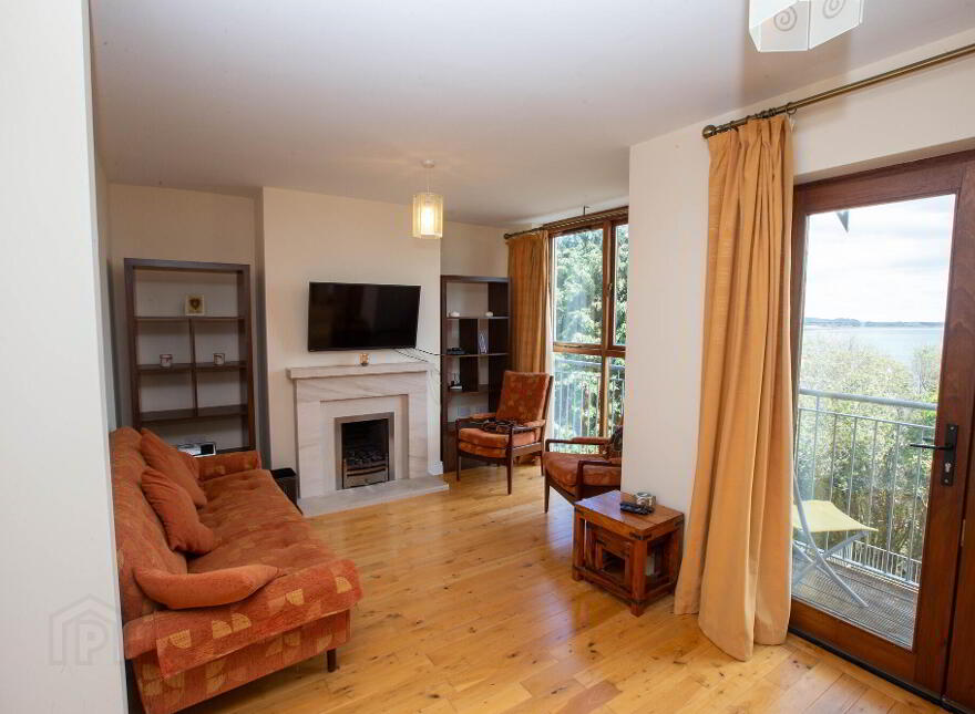 1 Bath Terrace, King Street, Newcastle, BT33 0GZ