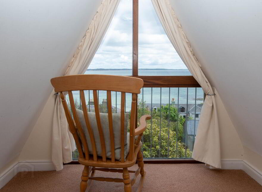 1 Bath Terrace, King Street, Newcastle, BT33 0GZ