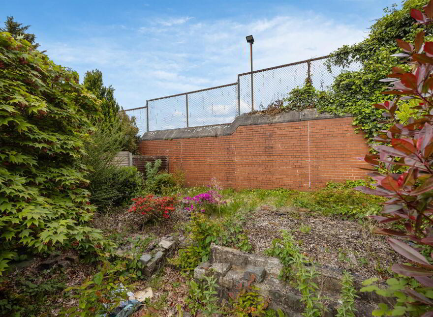 69 Irwin Crescent, Ballyhackamore, Belfast, BT4 3AQ