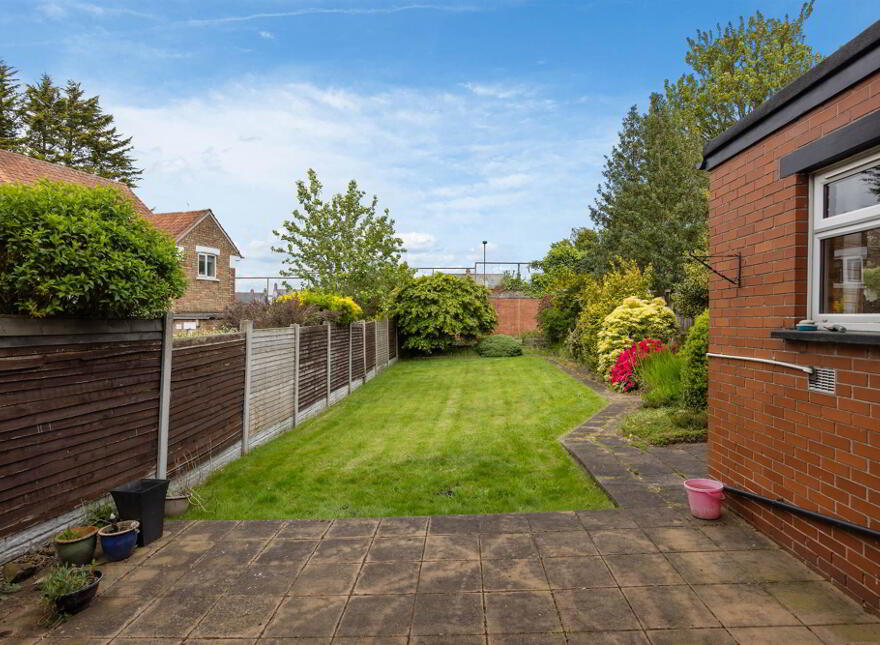69 Irwin Crescent, Ballyhackamore, Belfast, BT4 3AQ