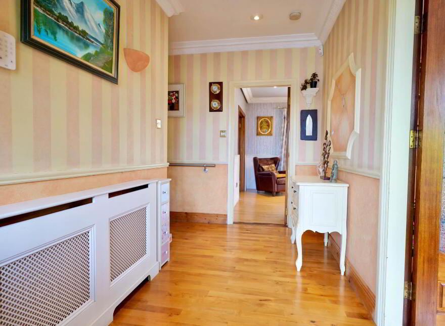 Love Lane, Charleville, P56CX80