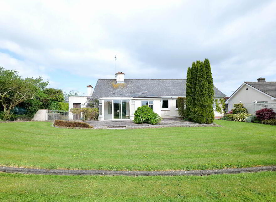 Love Lane, Charleville, P56CX80