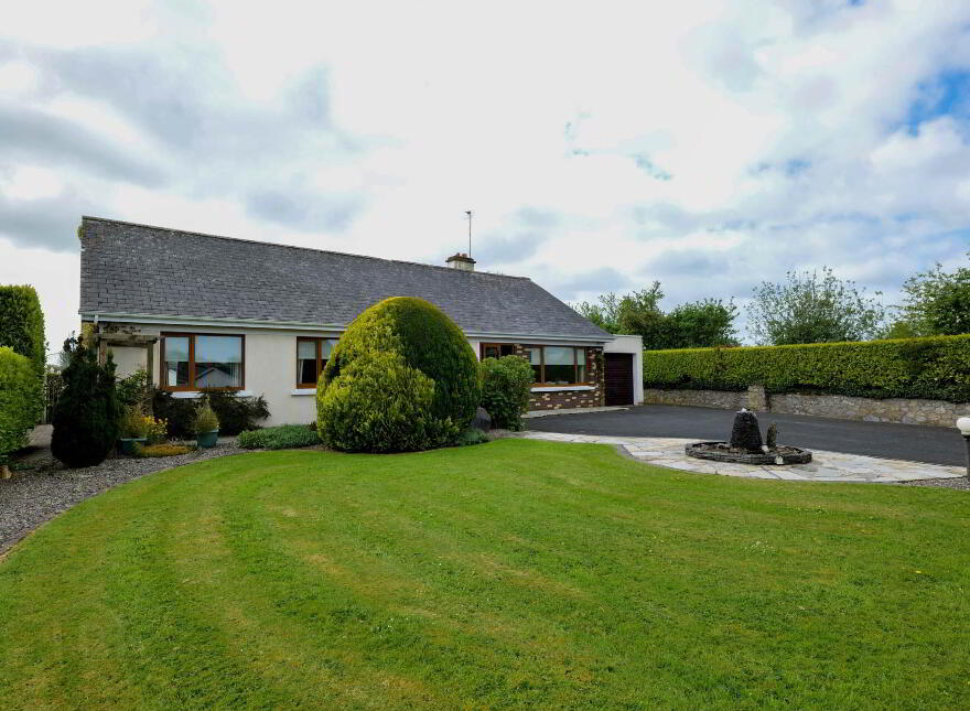 Love Lane, Charleville, P56CX80