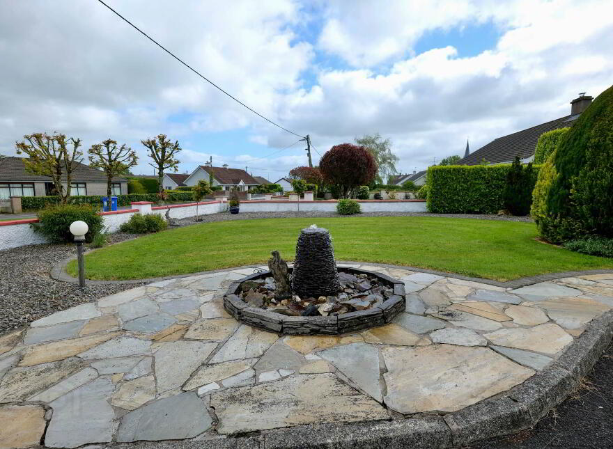 Love Lane, Charleville, P56CX80