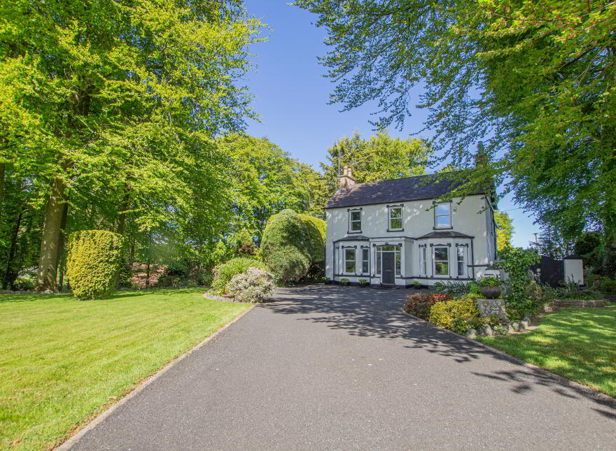 The Lodge, 11 Draperstown Road, Tobermore, Magherafelt, BT45 5QG