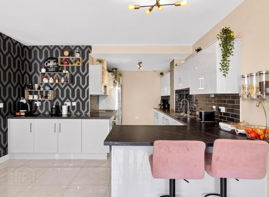 No 9 Arcadin, Arcadia, Athlone, N37Y7Y8