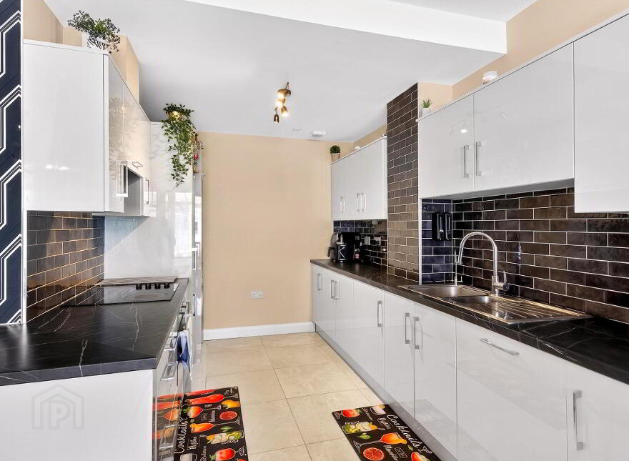 No 9 Arcadin, Arcadia, Athlone, N37Y7Y8