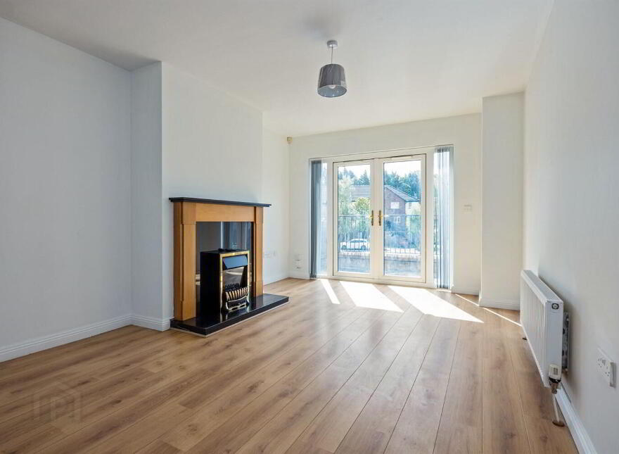 8 St. Annes Road, Blacks Road, Belfast, BT10 0PQ
