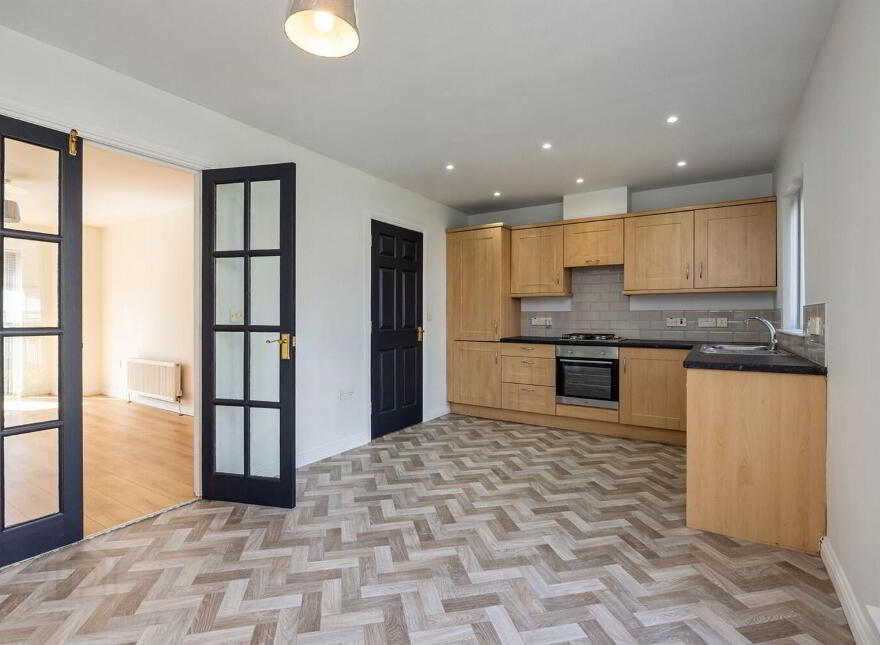 8 St. Annes Road, Blacks Road, Belfast, BT10 0PQ