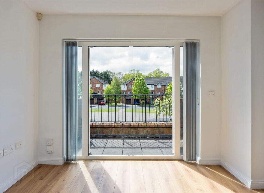 8 St. Annes Road, Blacks Road, Belfast, BT10 0PQ