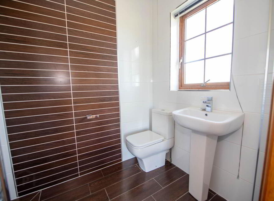 1 Cavan Hill, Rossgier, Lifford, F93PWD3