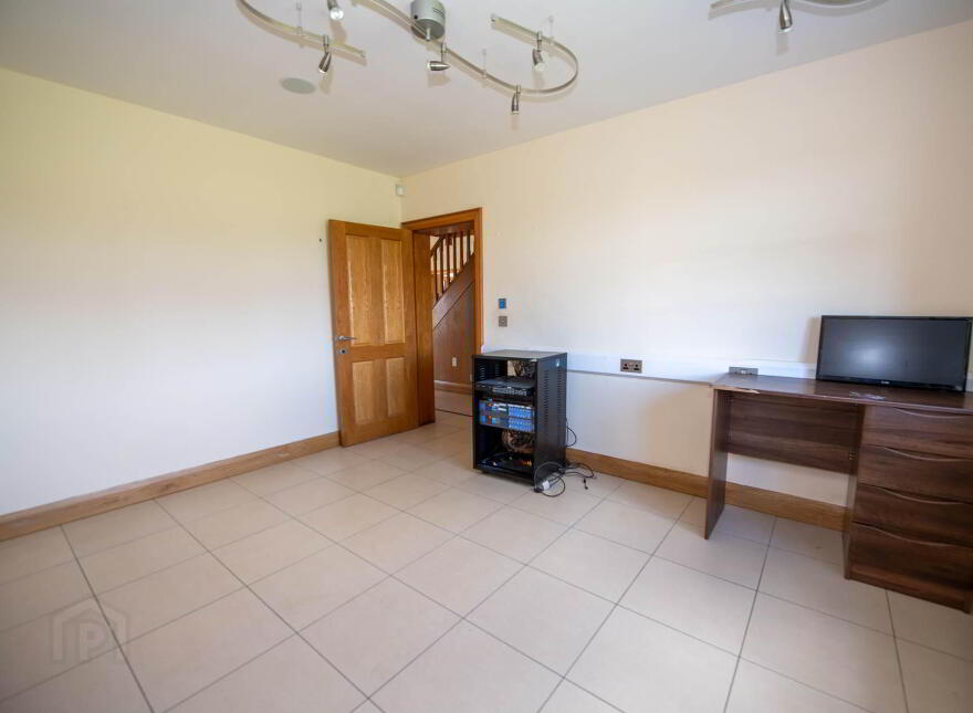 1 Cavan Hill, Rossgier, Lifford, F93PWD3