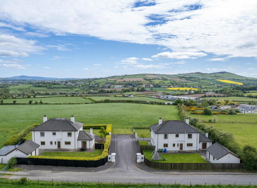 1 Cavan Hill, Rossgier, Lifford, F93PWD3
