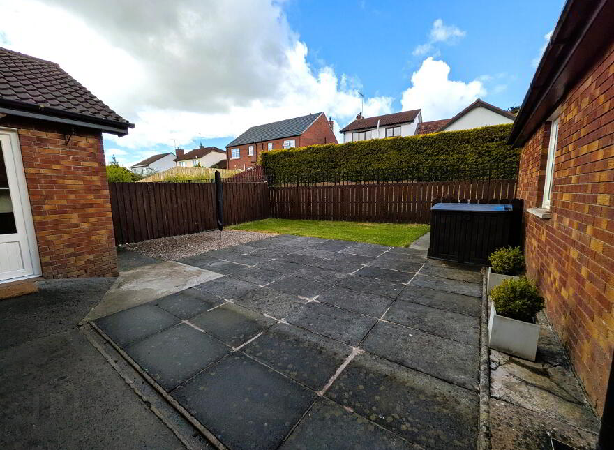 40 Willow Avenue, Banbridge, BT32 4RE
