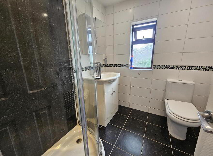 7 Silverstream Parade, Belfast, BT14 8GR