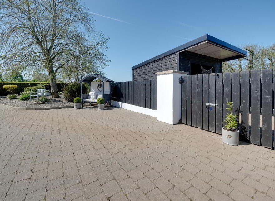 41 Moneyhaw Road, Moneymore, BT45 7XL