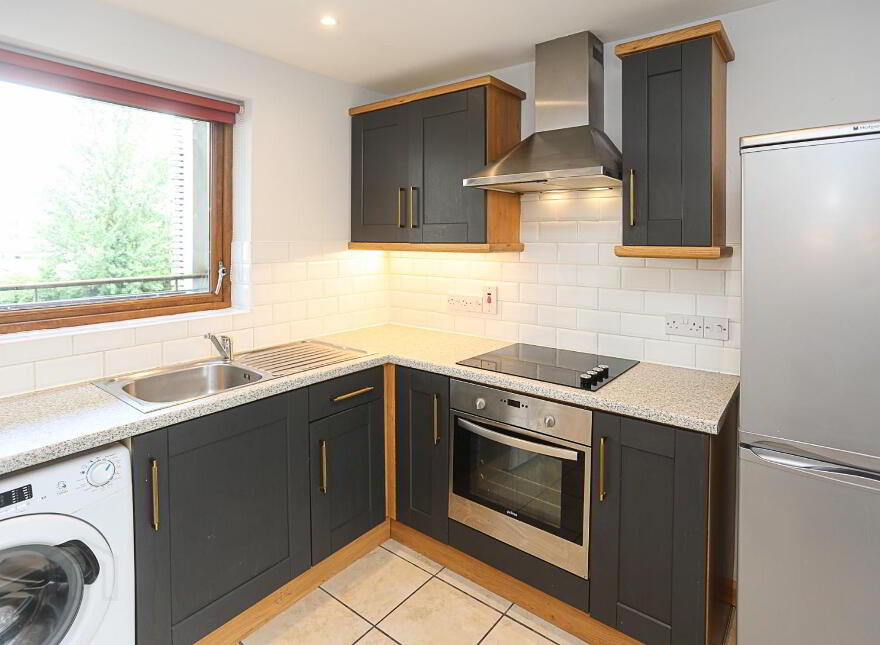 27 Shaftesbury Drive, Bangor, BT20 3GF