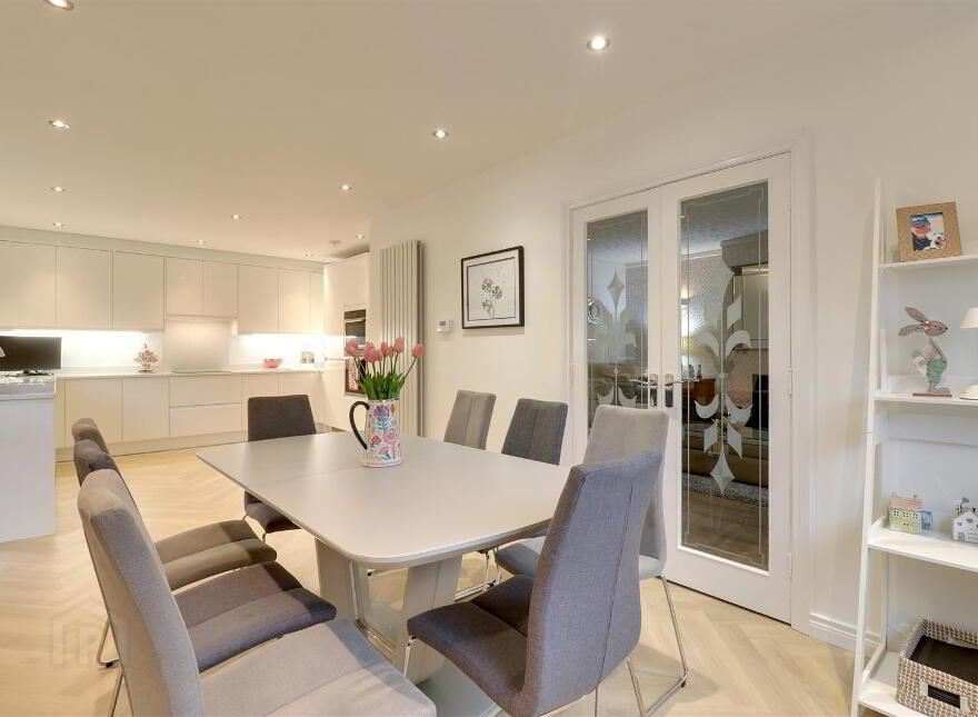 6 Beverley Drive, Newtownards, BT23 7UF