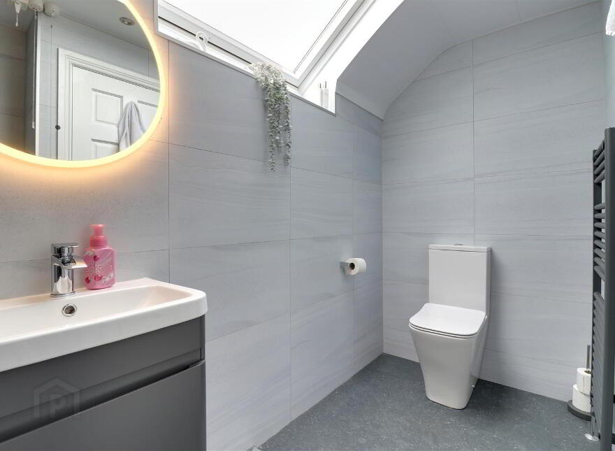 6 Beverley Drive, Newtownards, BT23 7UF