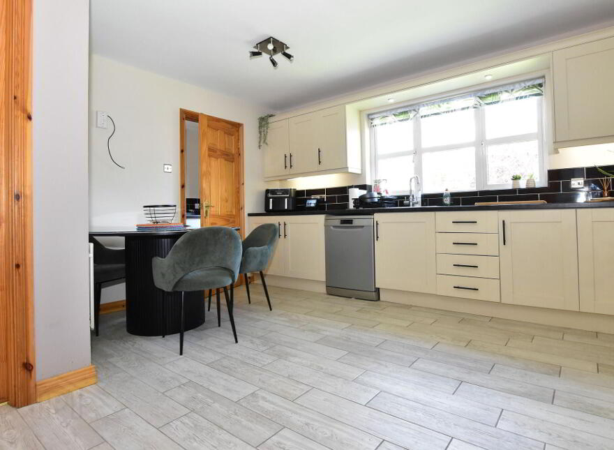 5 Cottage Avenue, Dollingstown, BT67 9NL
