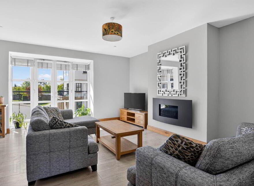 16 Thompson Manor, Lisburn, BT28 3GA