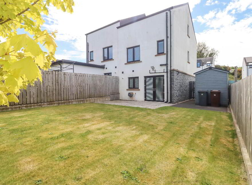16 Fort Manor, Dundonald, Belfast, BT16 1ZA