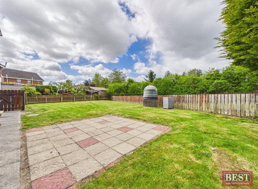 8 Castlekeele, Newry, BT35 8GJ