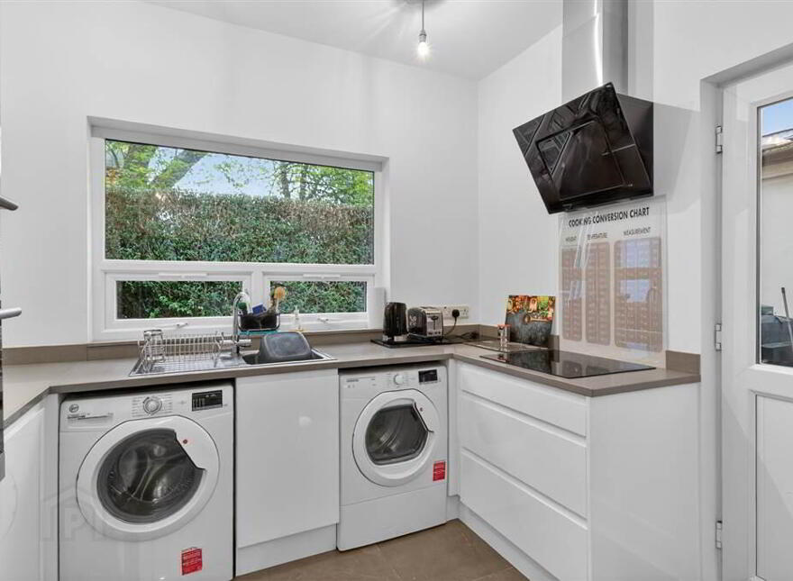 78 Stranmillis Gardens, Belfast, BT9 5AT