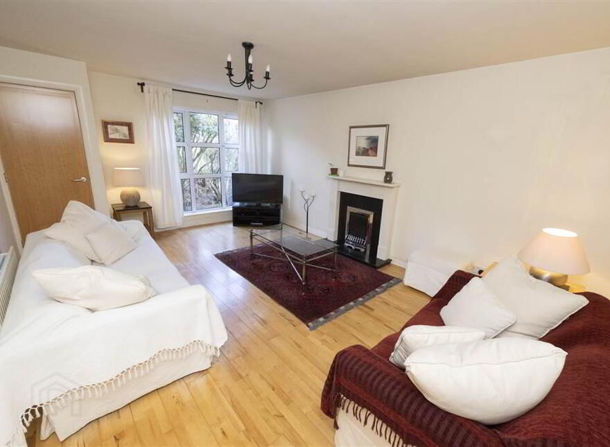 11a Richmond Heights, Holywood, BT18 9TF