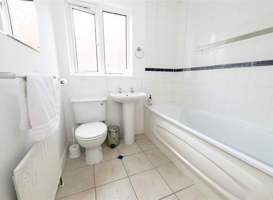 11a Richmond Heights, Holywood, BT18 9TF