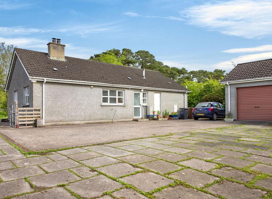 74 Lisnevenagh Road, Ballymena, BT42 2LL