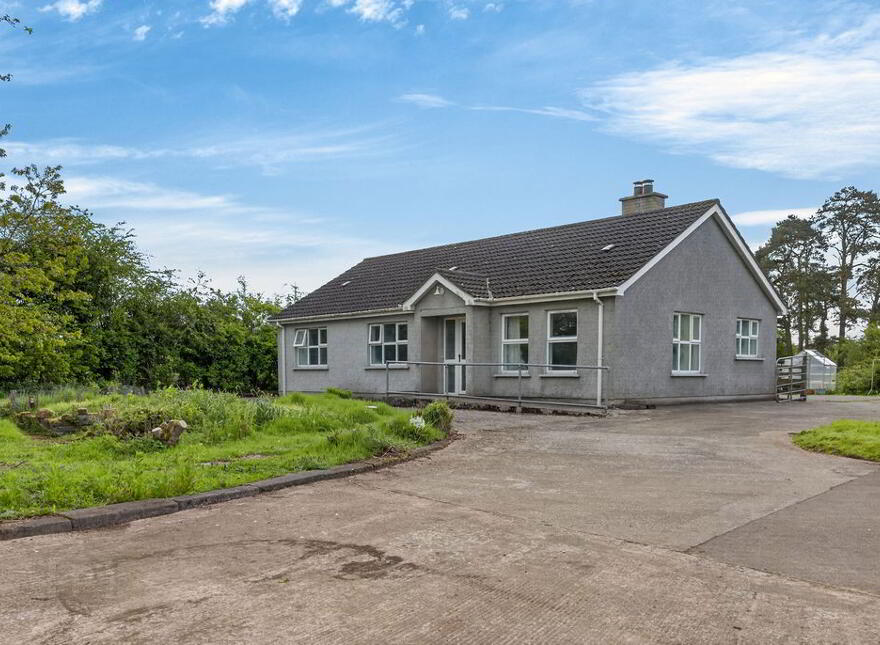 74 Lisnevenagh Road, Ballymena, BT42 2LL