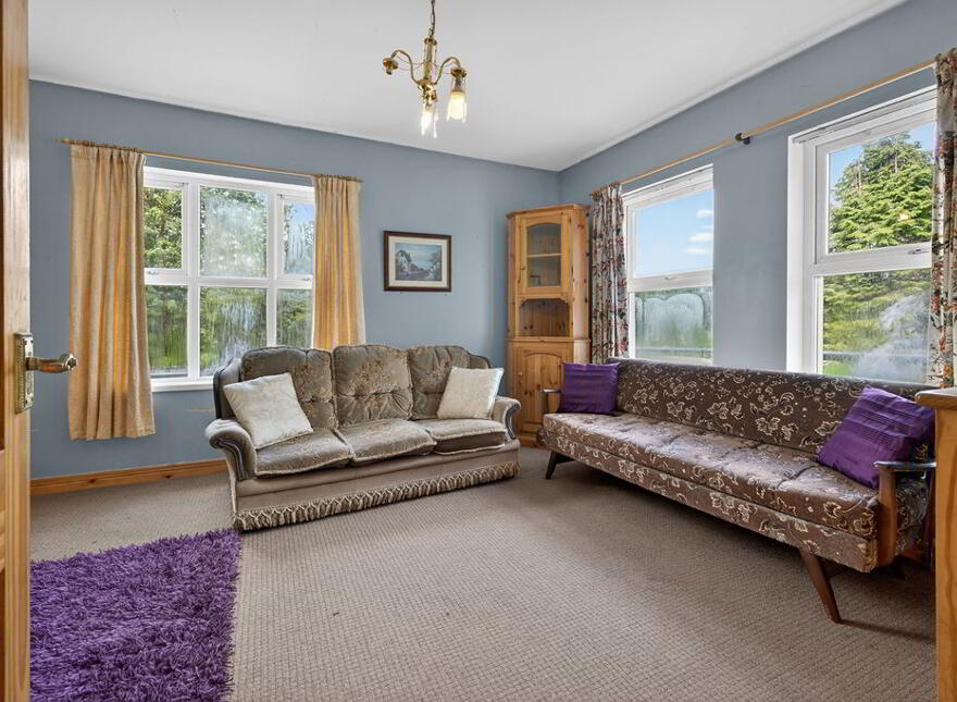 74 Lisnevenagh Road, Ballymena, BT42 2LL
