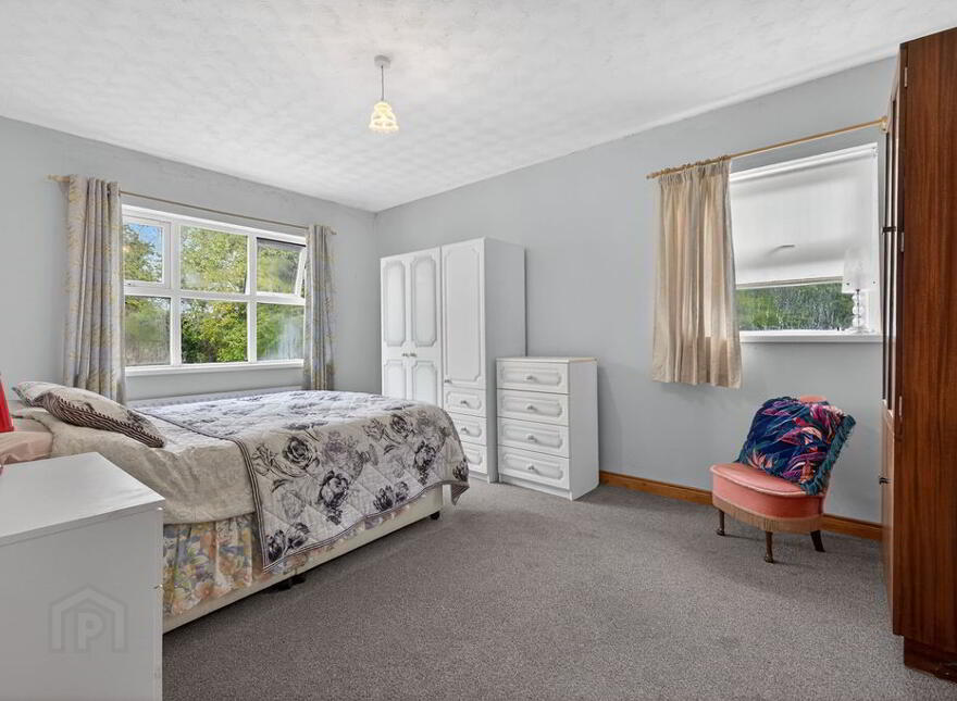 74 Lisnevenagh Road, Ballymena, BT42 2LL