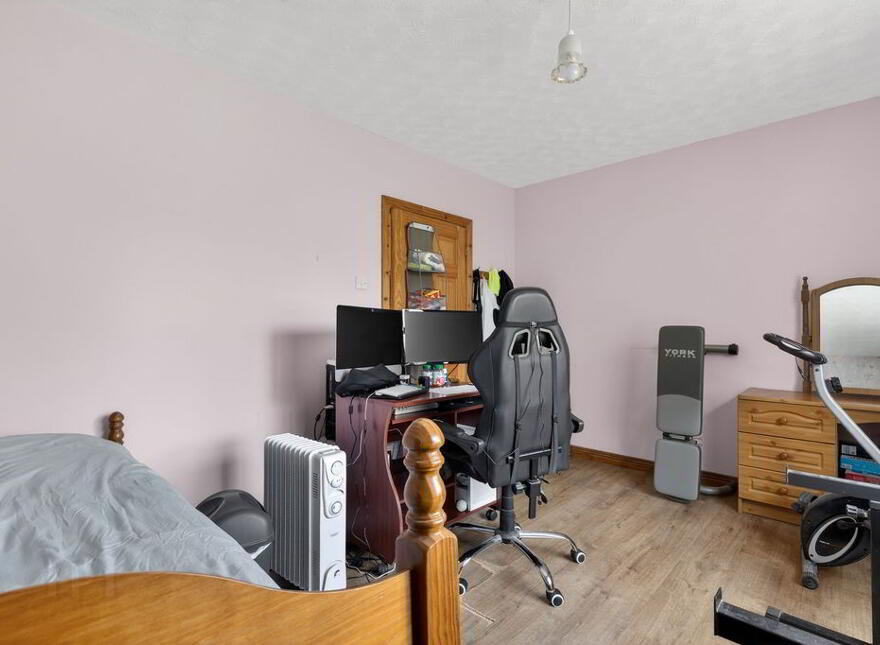 74 Lisnevenagh Road, Ballymena, BT42 2LL