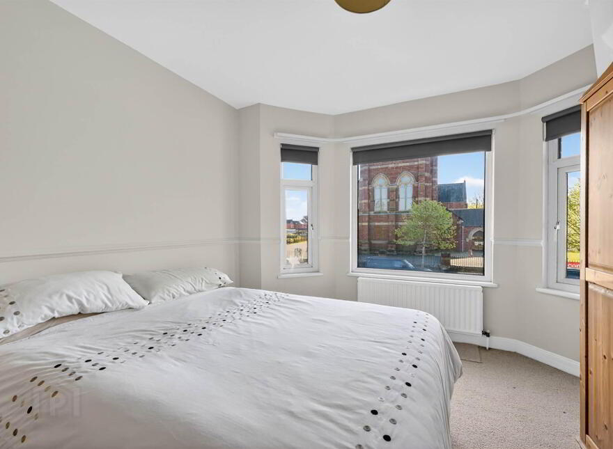 210 Holywood Road, Belmont, Belfast, BT4 1PD