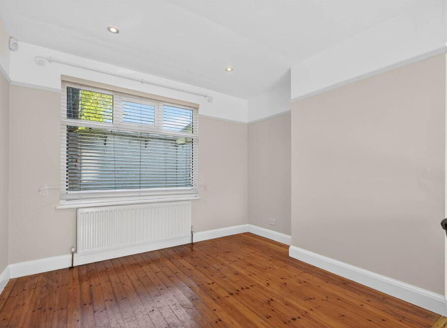 210 Holywood Road, Belmont, Belfast, BT4 1PD