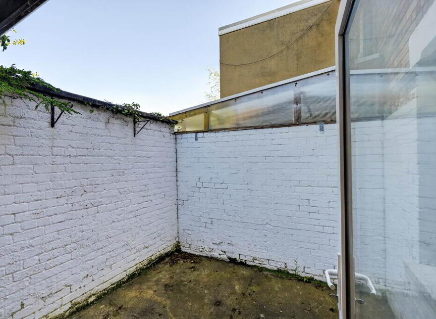 210 Holywood Road, Belmont, Belfast, BT4 1PD