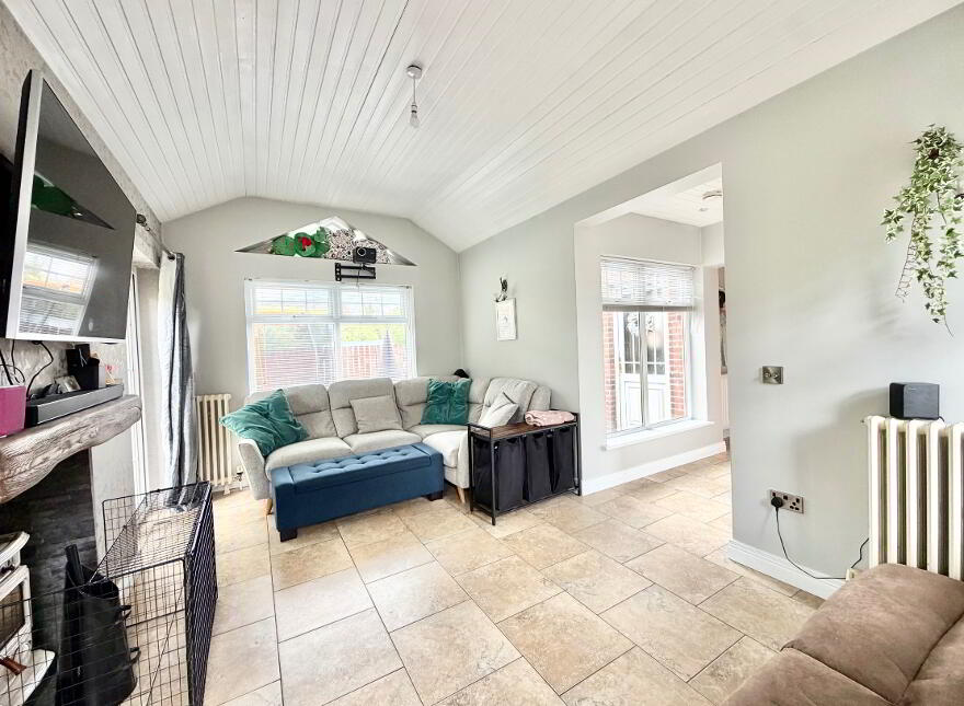 12 Lambrook Meadows, Omagh, BT78 5SJ