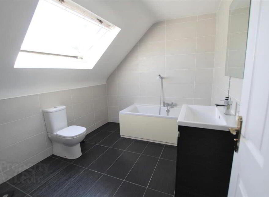 3 Woodcroft Rise, Ballymena, BT42 1TA