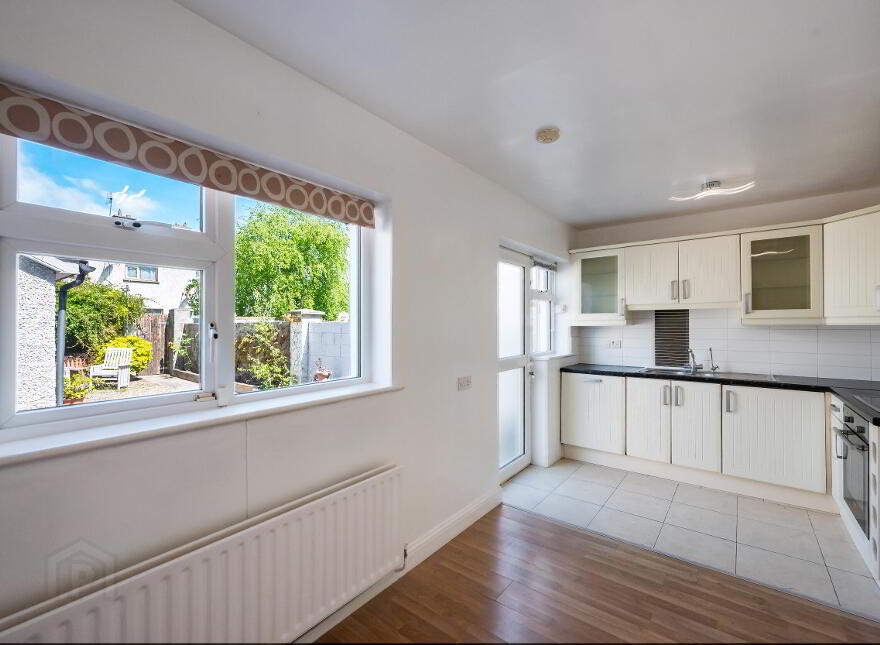 7 Blackwater Park, Enfield, A83A099