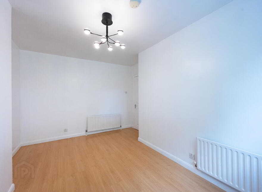 7 Blackwater Park, Enfield, A83A099